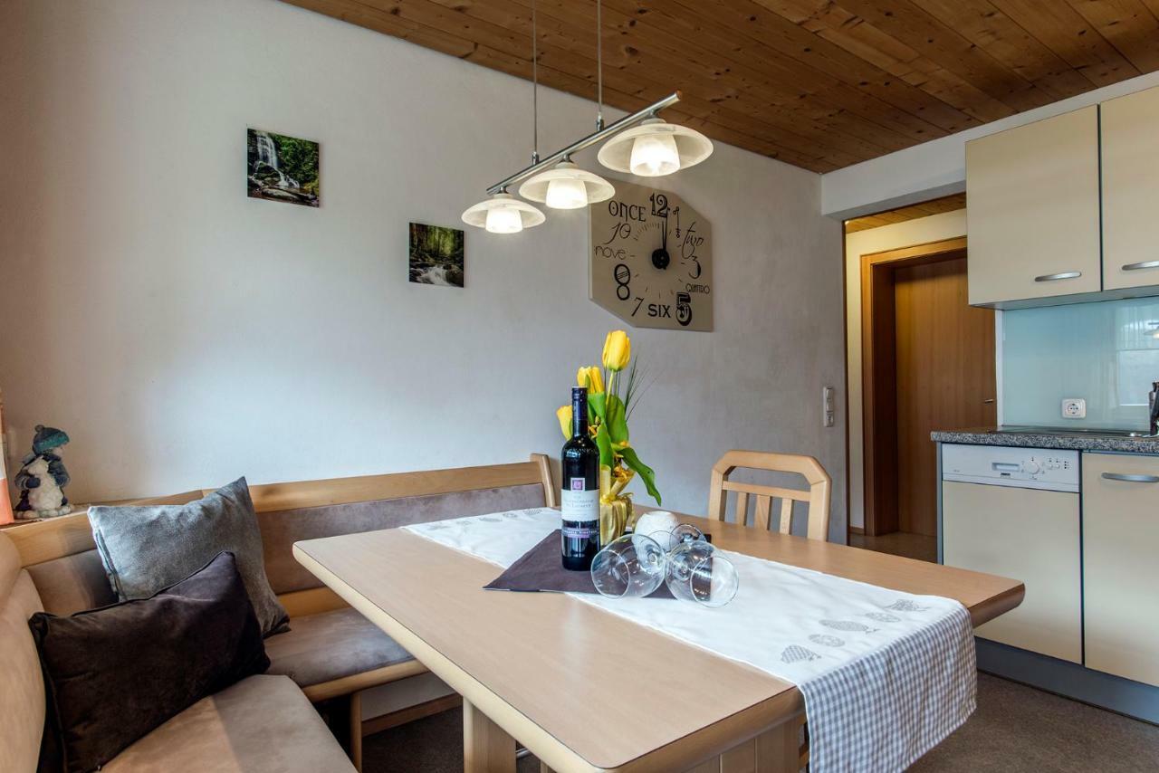 Haus Ambiatscha Apartment Sankt Gallenkirch Exterior photo
